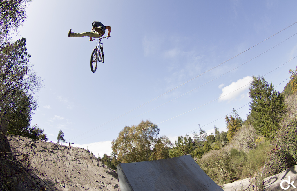 Kickin back relaxin. Photo by Davin Pena