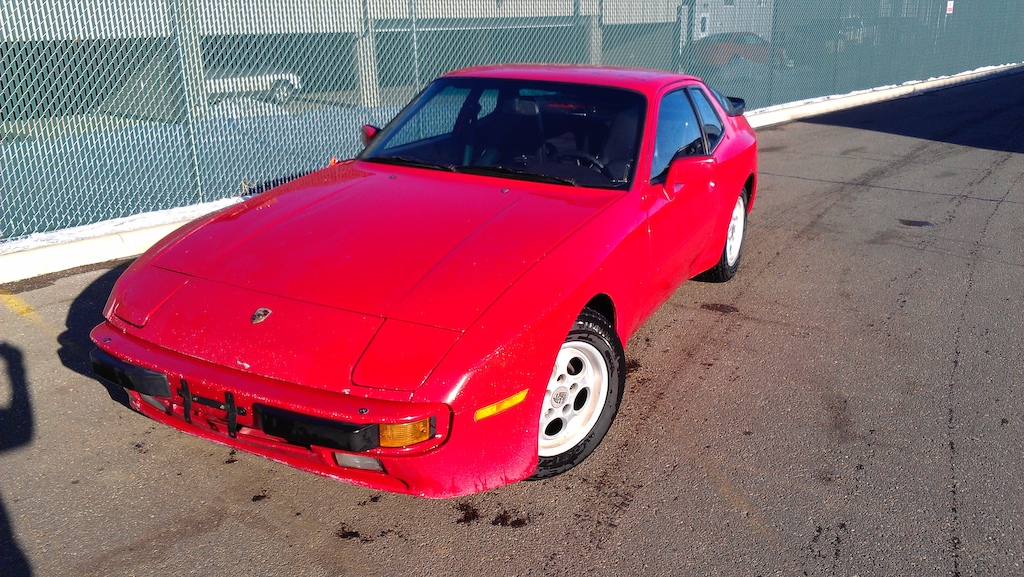 Chipped up front paint but nothing unusual for a 27 year old car.