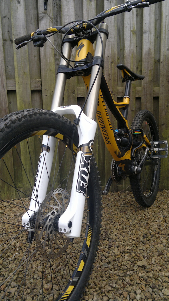 demo fitted with 40s