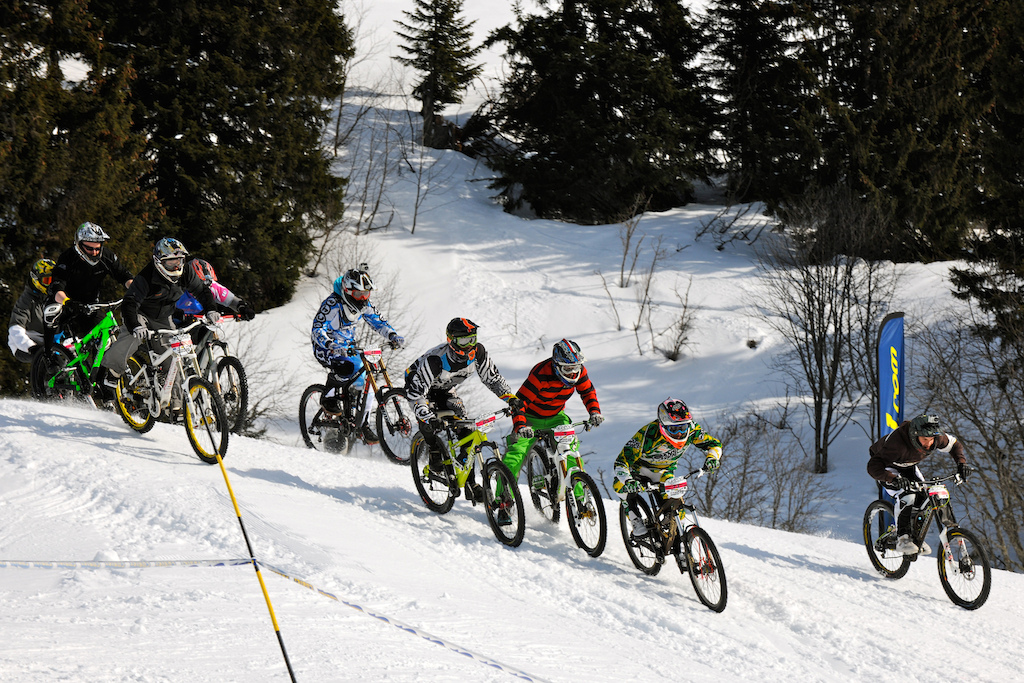 RazorSnowBike 2012