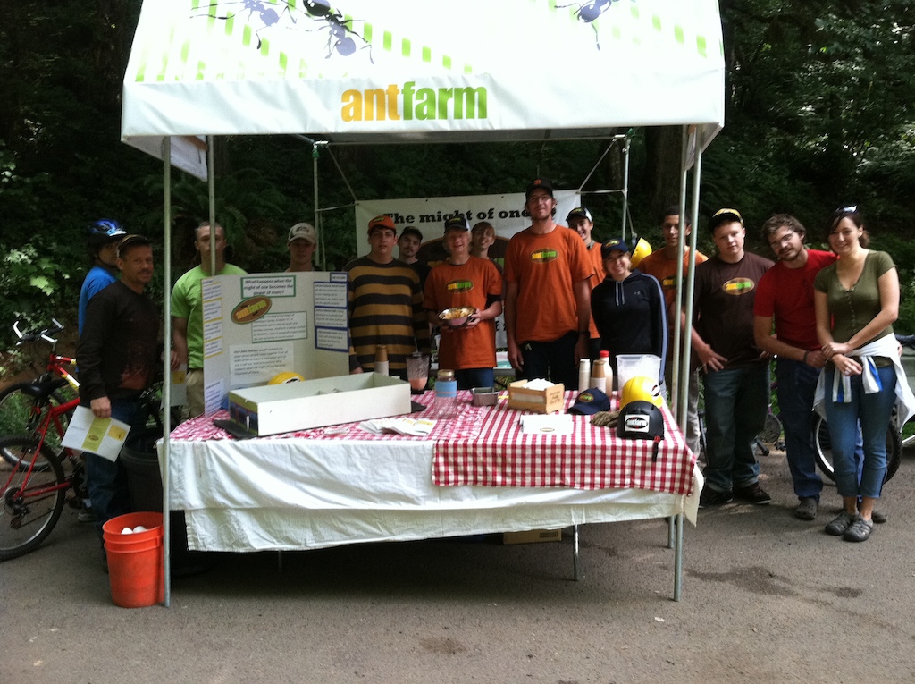 Here are the guys that built the trail with some other AntFarm young people making organic smoothies for the riders on Sandy Trail System.