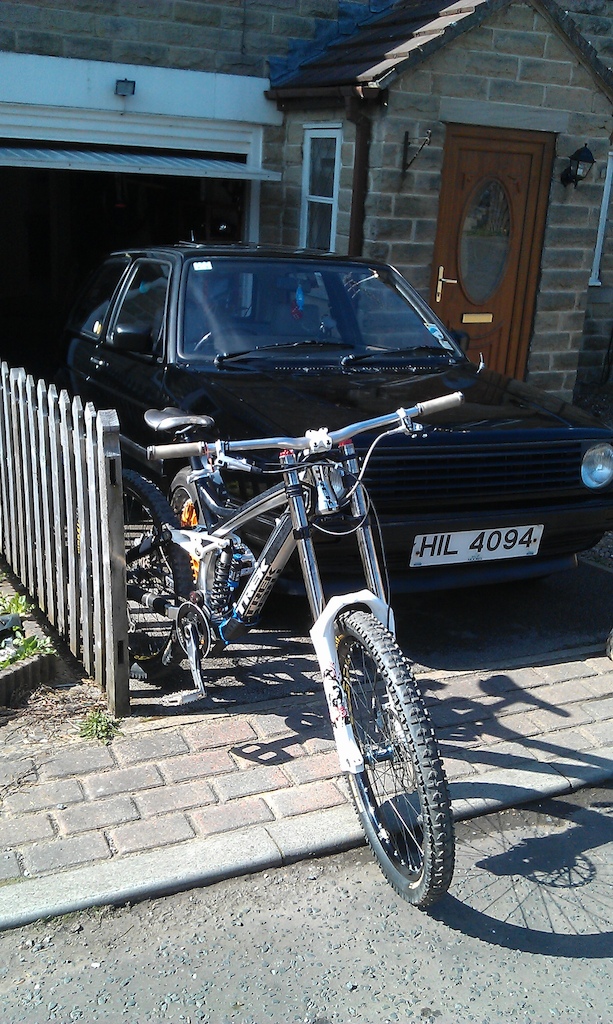 my trek session 88 after i decided to polish my bars and my mk2 golf