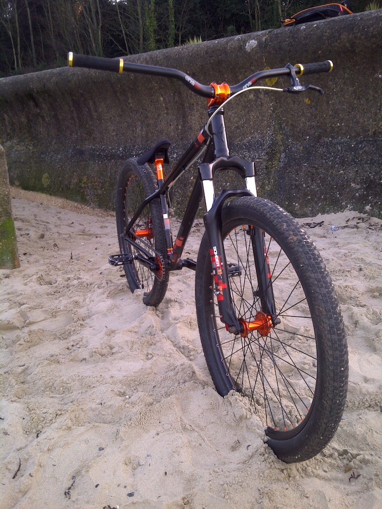 specialized p2 on ryde beach