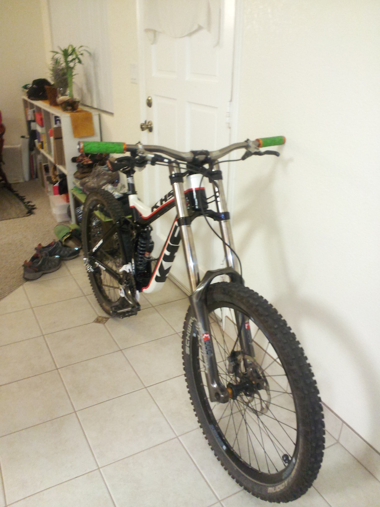 2012 KHS DH300