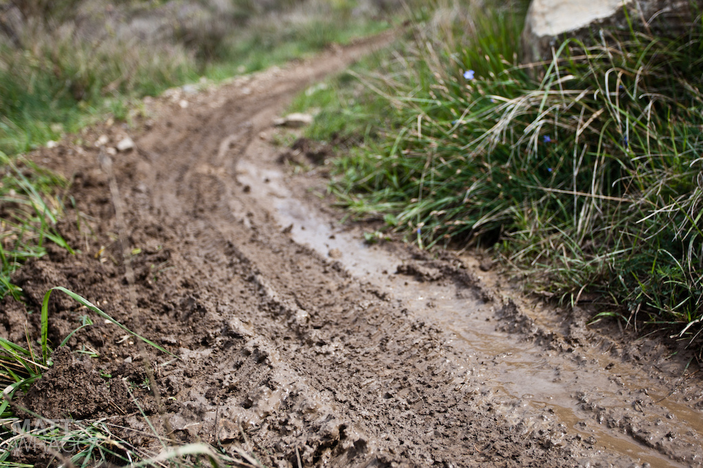 It's been raining here for the last two weeks...

Superenduro PRO1 2012, Golfo Diano Marino.