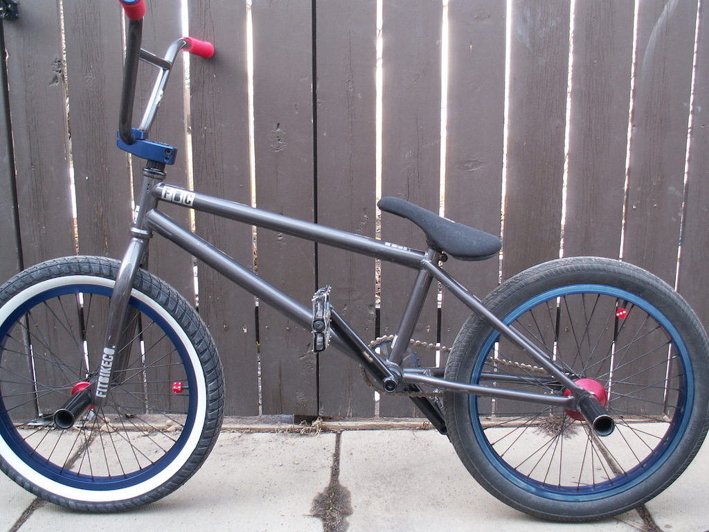Rides and grinds clean.