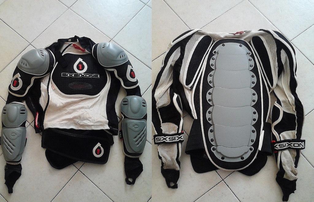 Vendo Colete SixSixOne Pressure Suite Tamanho M por 70 euros