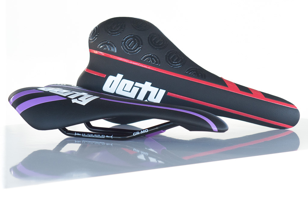 Deity Pinner DH Saddle at the Sea Otter Classic