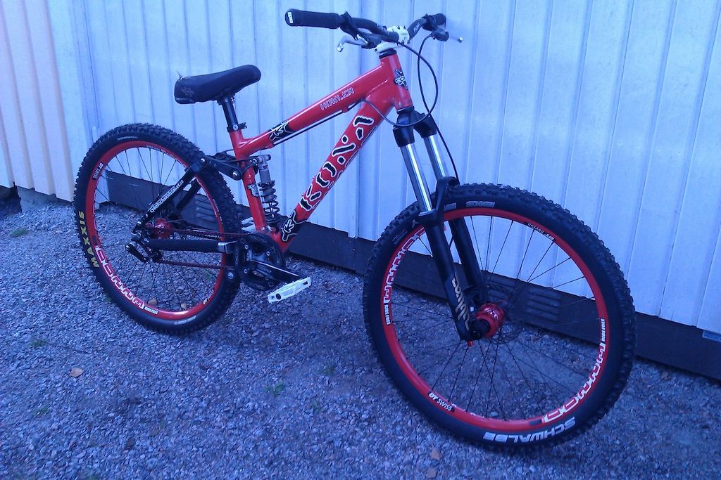 Kona Howler