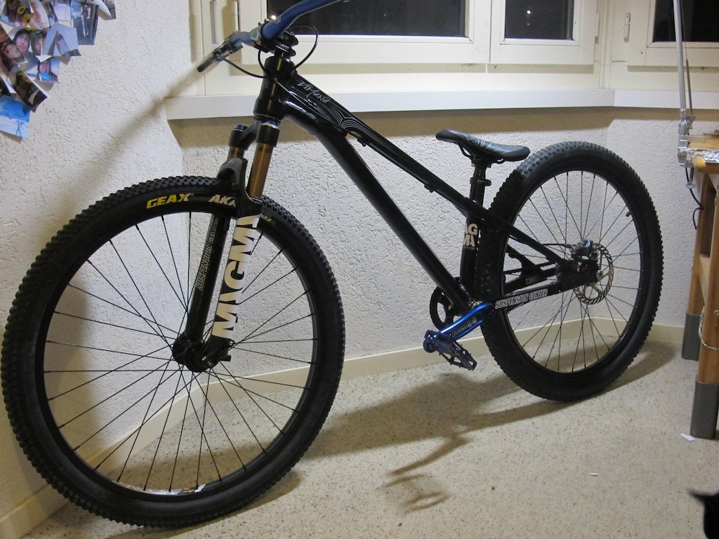 thats my new bike for 2012

thanks to MAGMAbike!