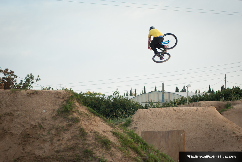 Sam at La Poma Bike Park on a table at the last jump.

Follow us on facebook;
https://www.facebook.com/riding.spirit