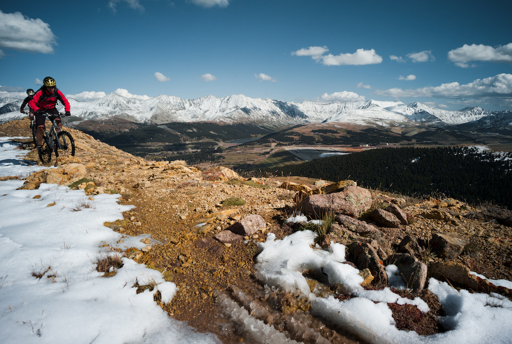 It s only september winter can wait. Heading towards the descent to Leadville. Photo by Dan Milner