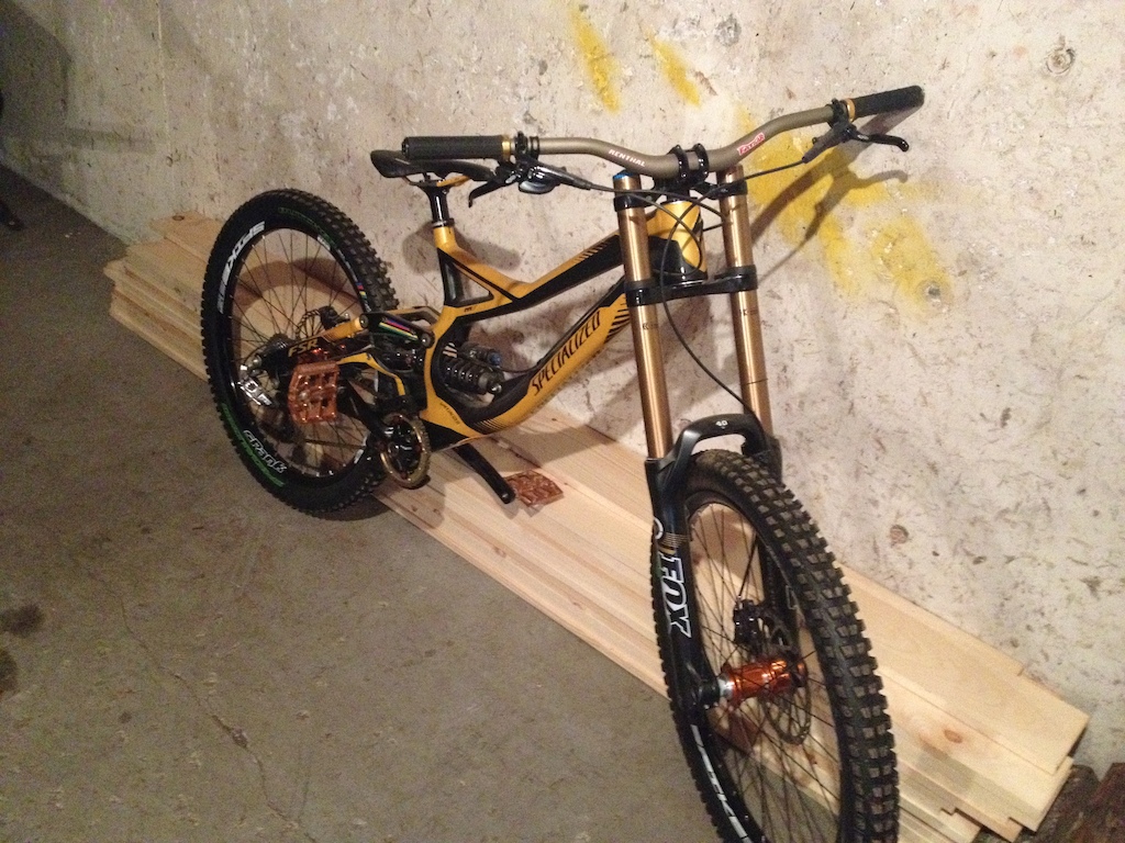 2011 Specialized Demo1...with some love added
Renthal Fat Bars
2012Fox40
Spunk Spike Hoops35mm
Chris king Hubz
Sam Hill Butcher Tire
Strait Line Pedals
e-13 LG1 Chain Guide