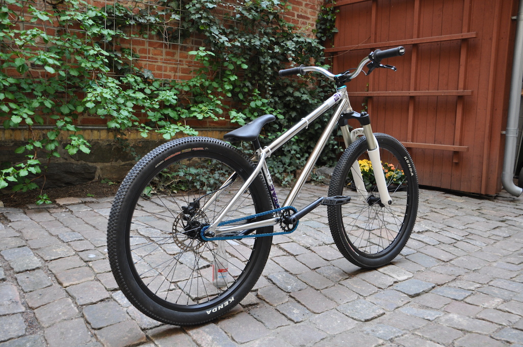 Octane One Void Chrome 2012. 
Dartmoor
Society
NS
Kenda