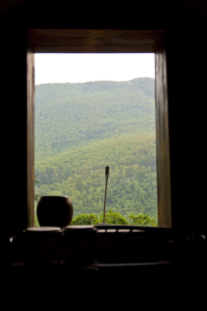 Summer is just around the corner. Perfect time to ride the bamboo forests of Moganshan.

Photos by A Yuan, Eric, Jean Luc