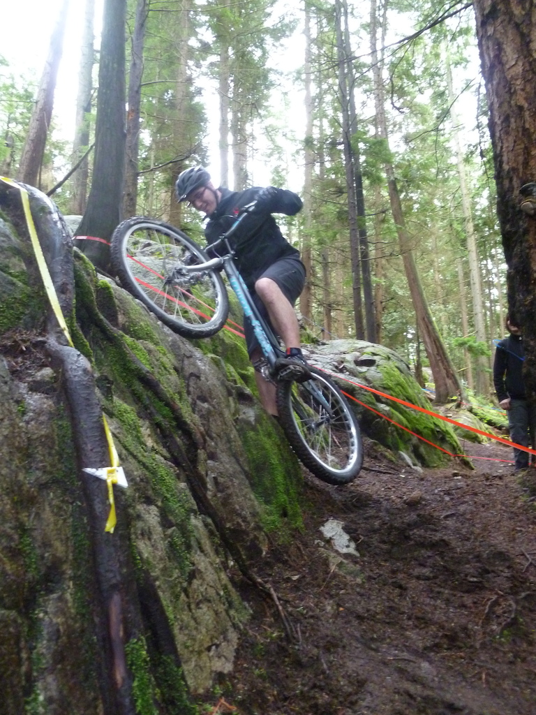 this is from one of the sections i had the best results in...i finished it both times...pretty pround of that...this was the first up after entering the section...the run up was really muddy so i had to use a dab to pull the bike up and on top of it... :)