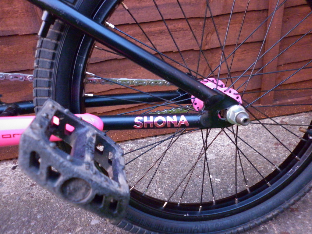 my girlfriends bike.....