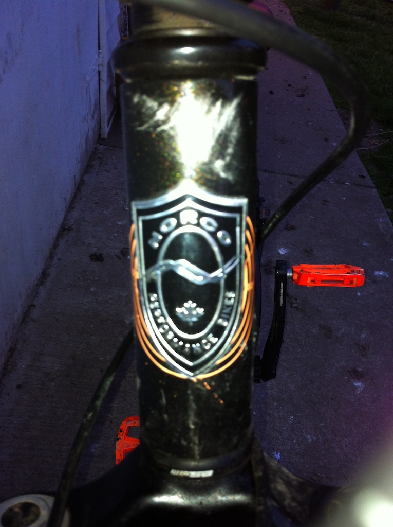 Norco stryk in great condition it is just to small for me i have rode it for one short season there is a fem scraches on the forks and on the frame Asking $950.00 OBO