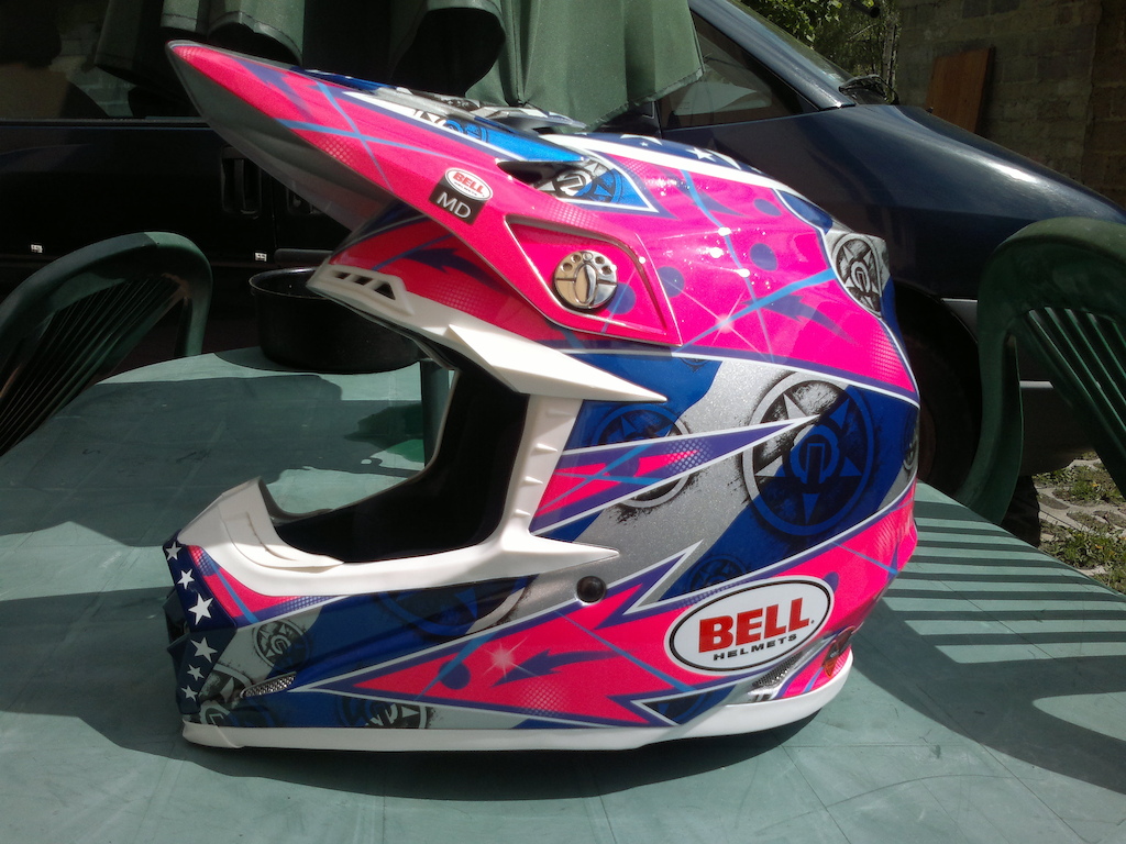 bell moto 9 helmet