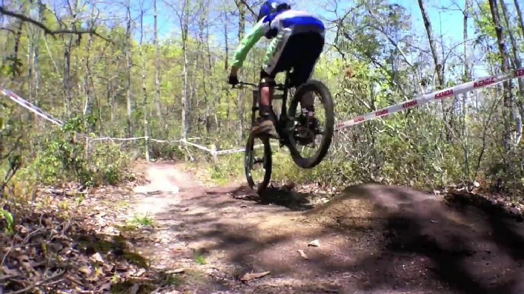 Nosin' in with those monster t's.
Credit goes to Shenandoah Bicycle Company on this one, froze the shot from their video