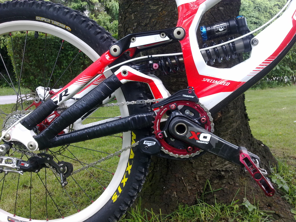 SPECIALIZED DEMO 2011