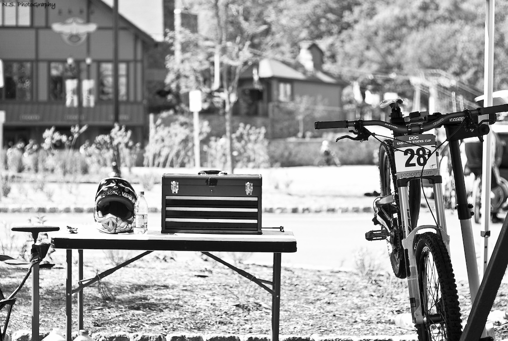 Nick Saccary
http://www.flickr.com/photos/nsaccary/