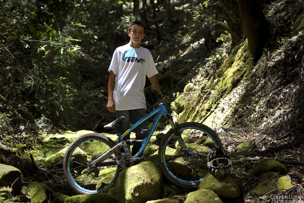 Beautiful Shine from Jared Audisio. Photo by Connor Luther.
http://aptos-rider.pinkbike.com/