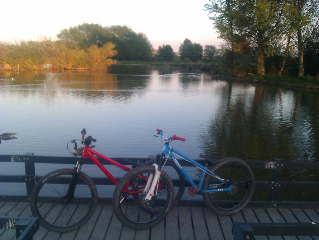 dmr left norco havoc 2010 right