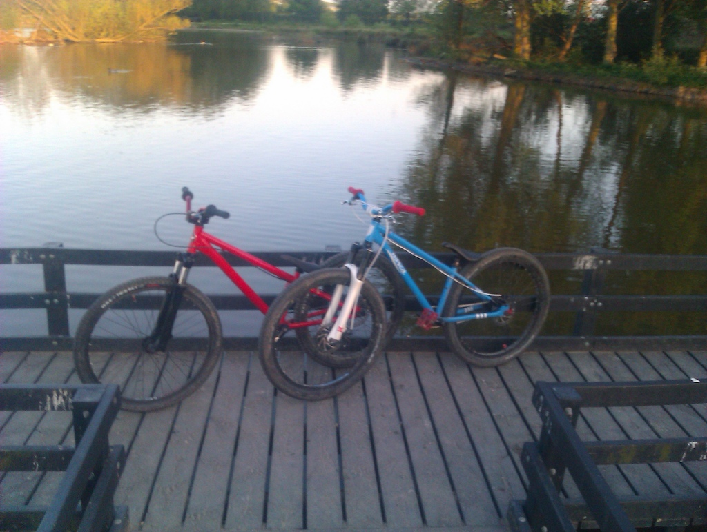 dmr left norco havoc 2010 right