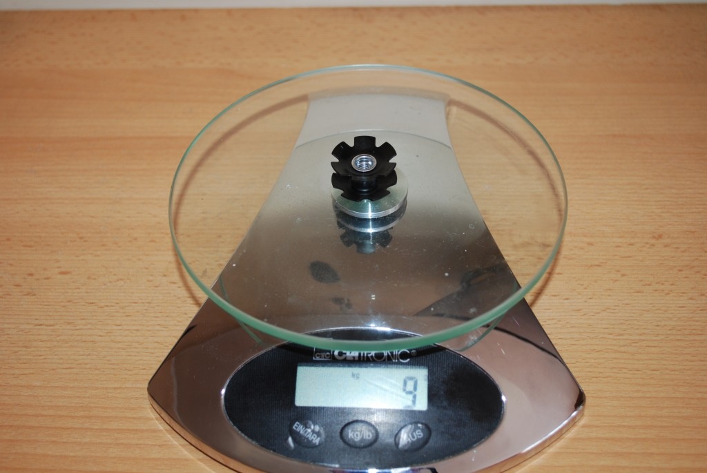 Szyszka ;) on digital scale - weight 9g