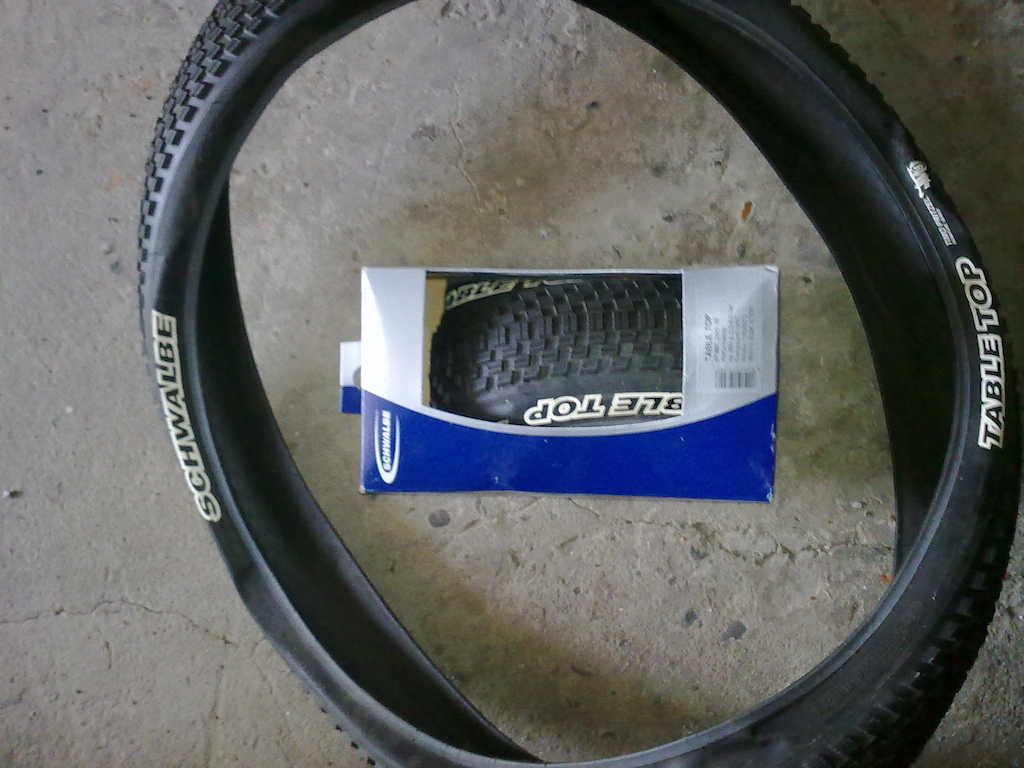 schwalbe table top 24''