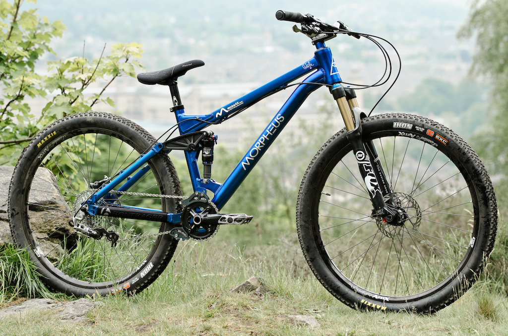 The demo skyla with a mozartt chainguide