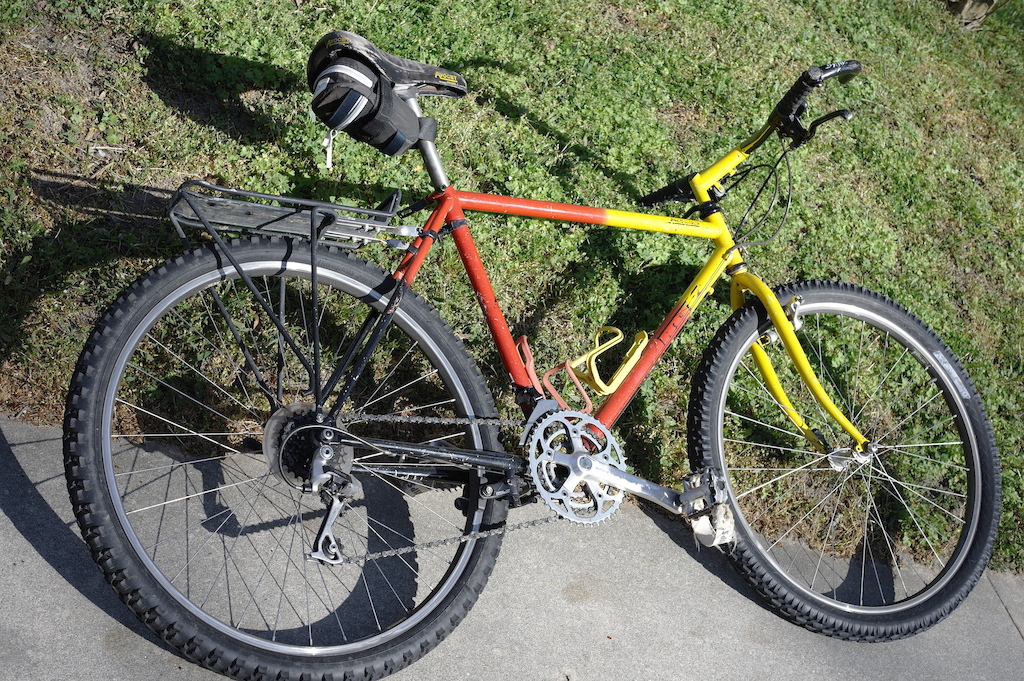 1988 Fisher Procaliber
Original Deore XT components
From Shaw's Lightweight Cycles in San Jose, CA