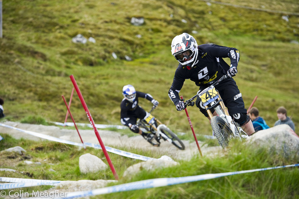 Marc Beaumont and Gee Atherton running practice 1-2, and qualifying 1-2.