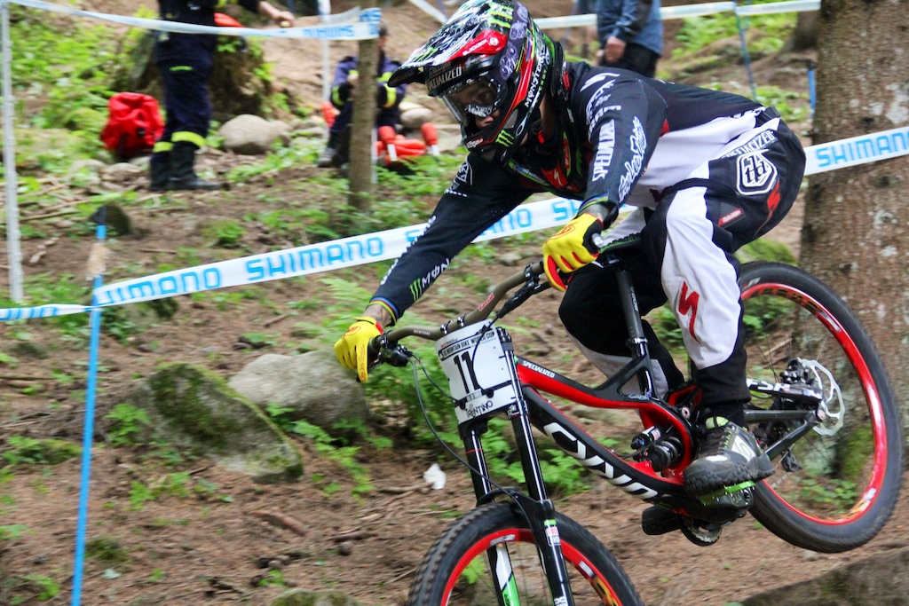 I had the privilege to be in Italy during round 2 of the UCI world cup round 2. These are some pictures from race day.
