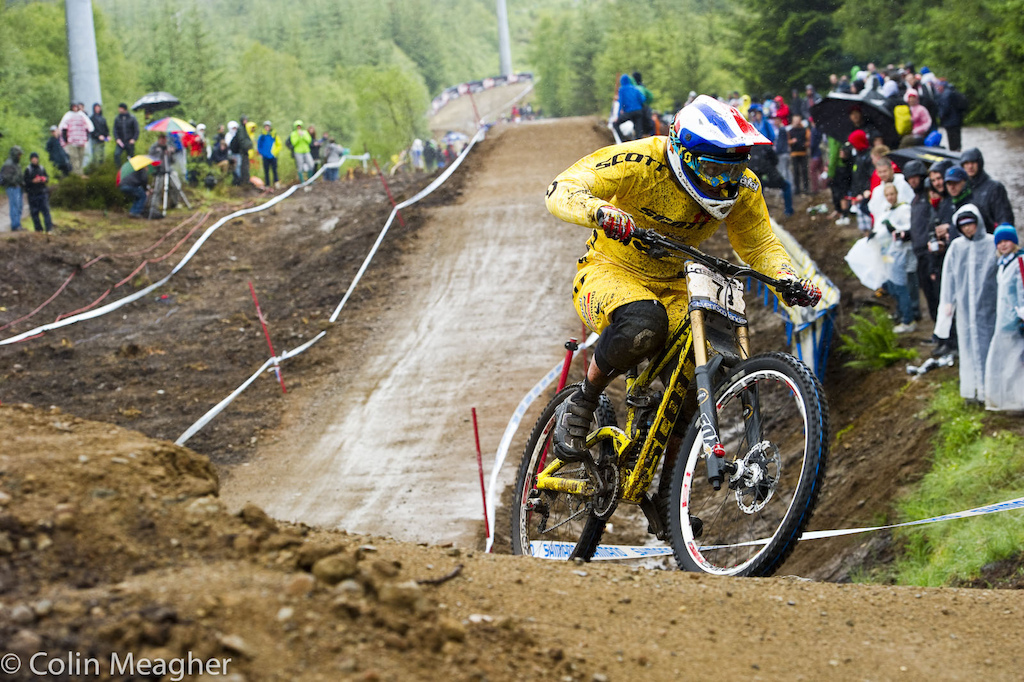 After injuring her shoulder in a spectacular off the bike training crash in Pietermaritzburg Florian Pugin showed that she was feeling it with a fourth place finish.