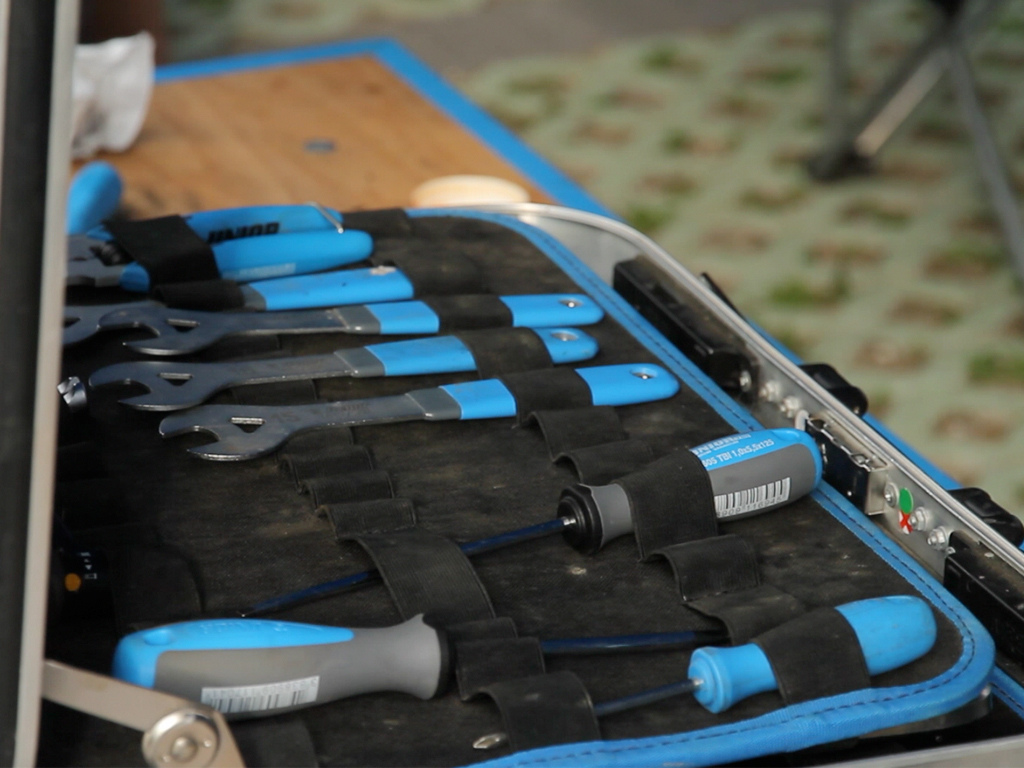 Set of Unior bike tools in action