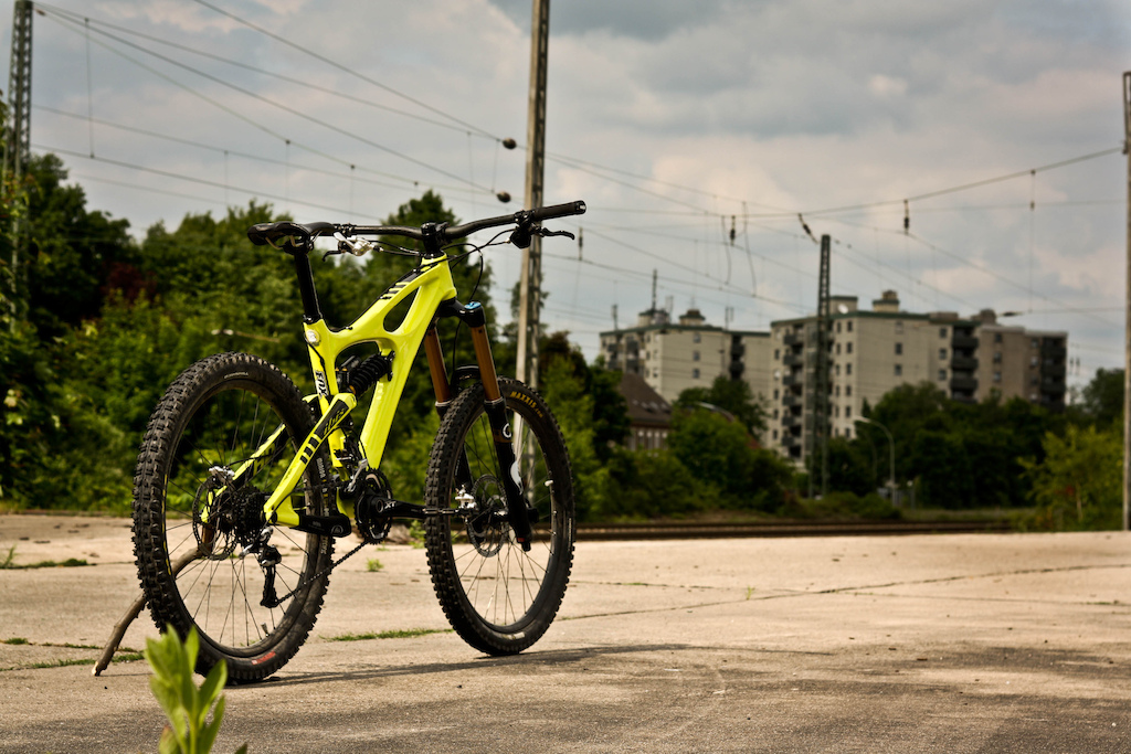 IBIS MOJO HD