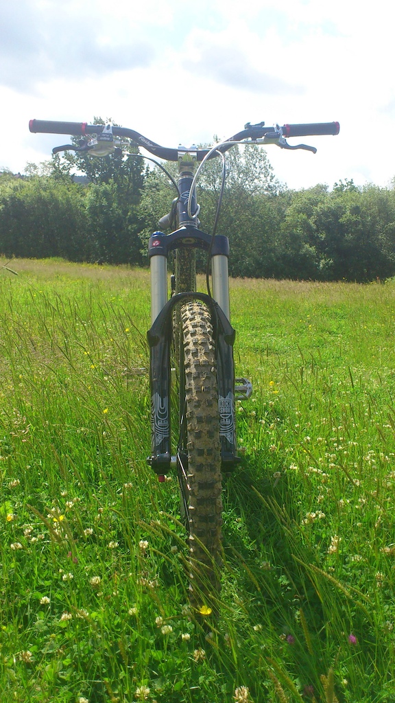My vp-free built up &amp; back in action!!
Single crown forks..totems yes!