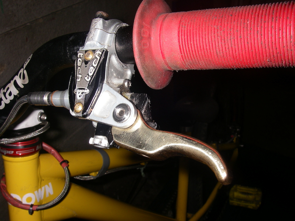 one finger lever I made for hope tech master cylinder