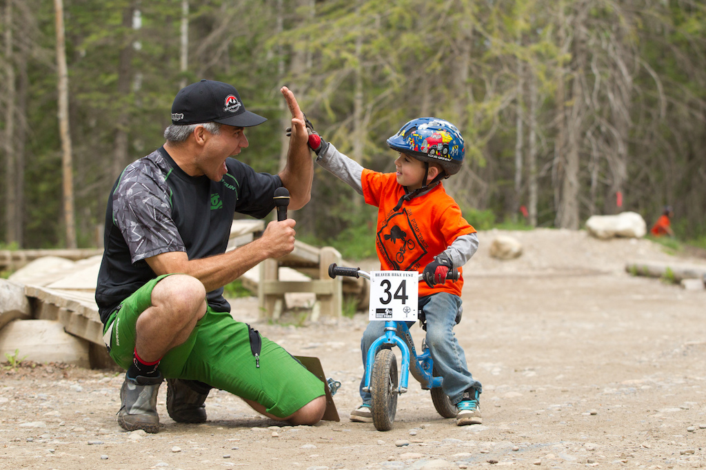Brett Tippie with participants of the 3rd annual Beaver Bike Fest