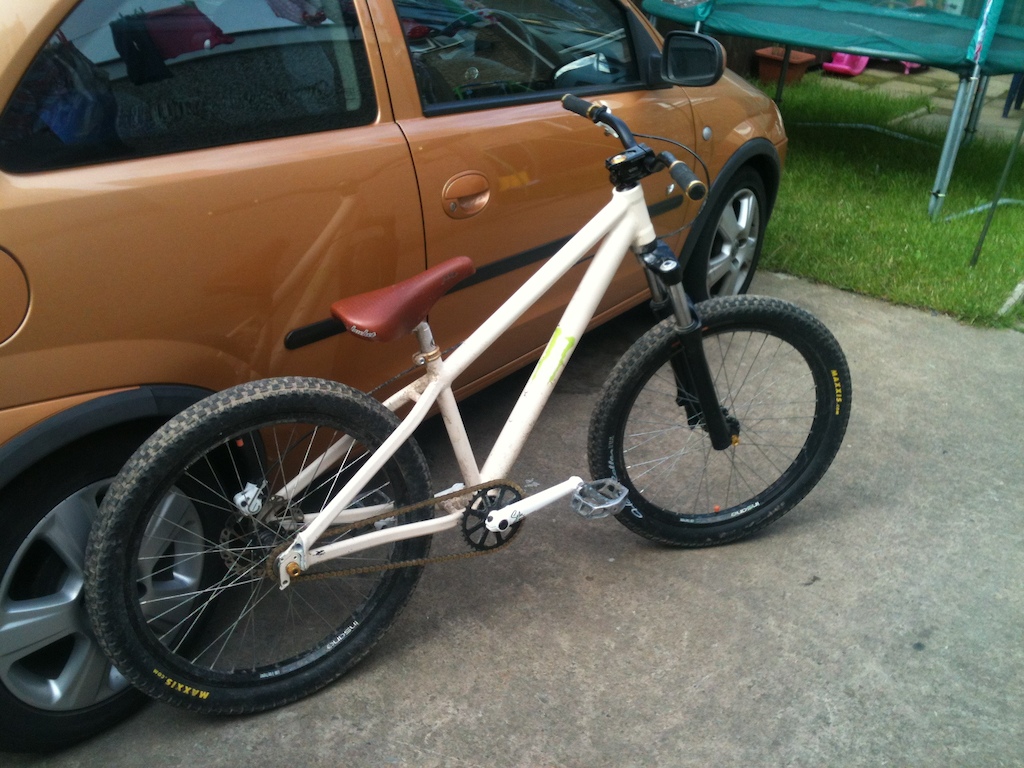 SWAP CANNONDALE CHASE, for 26" jump bike. wanting a nice fast and flowing 4X bike.