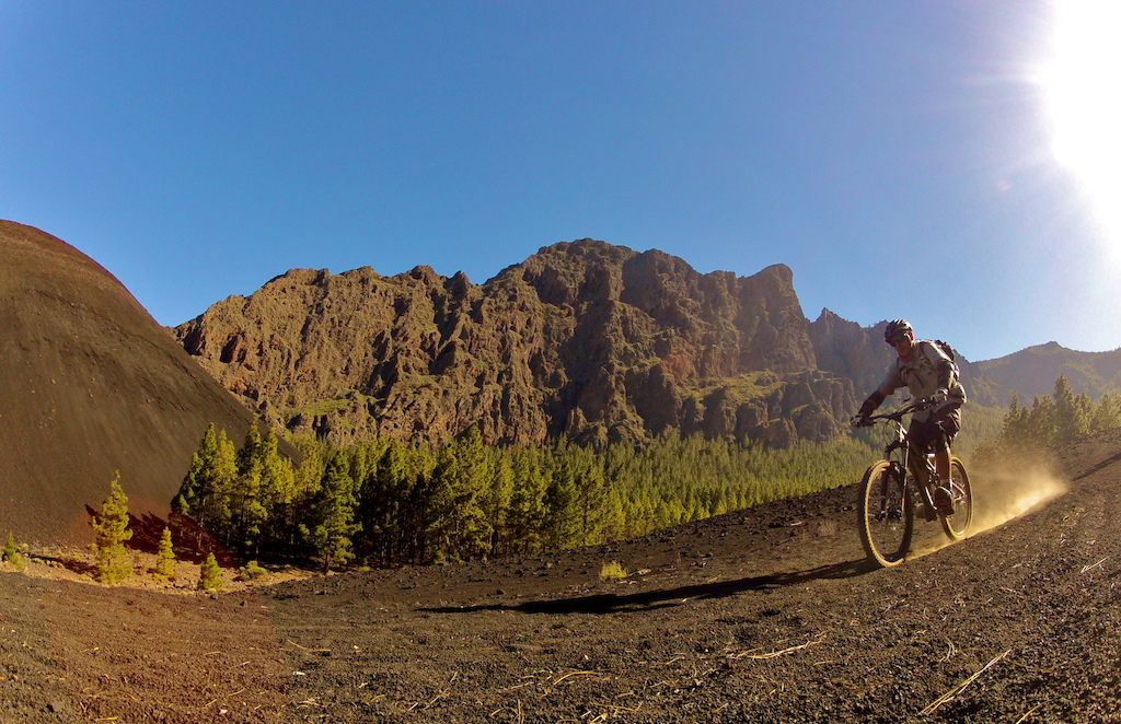 Enduro riding in the north of Tenerife