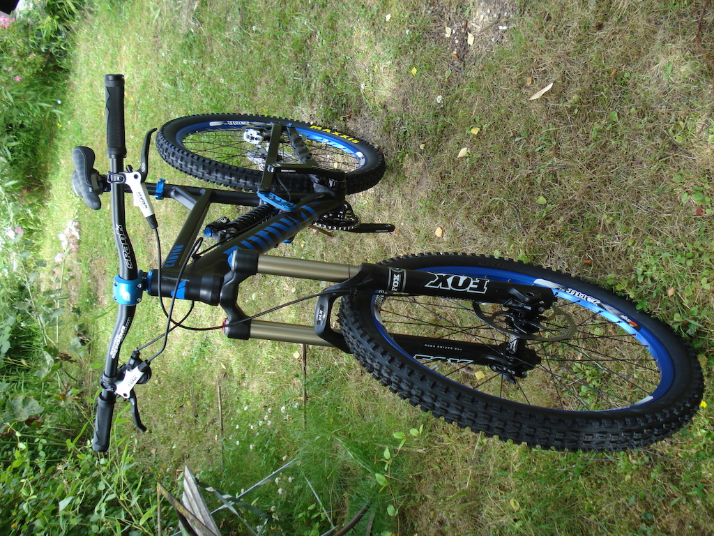 the 2012 Canyon FRX 5.0 Playzone