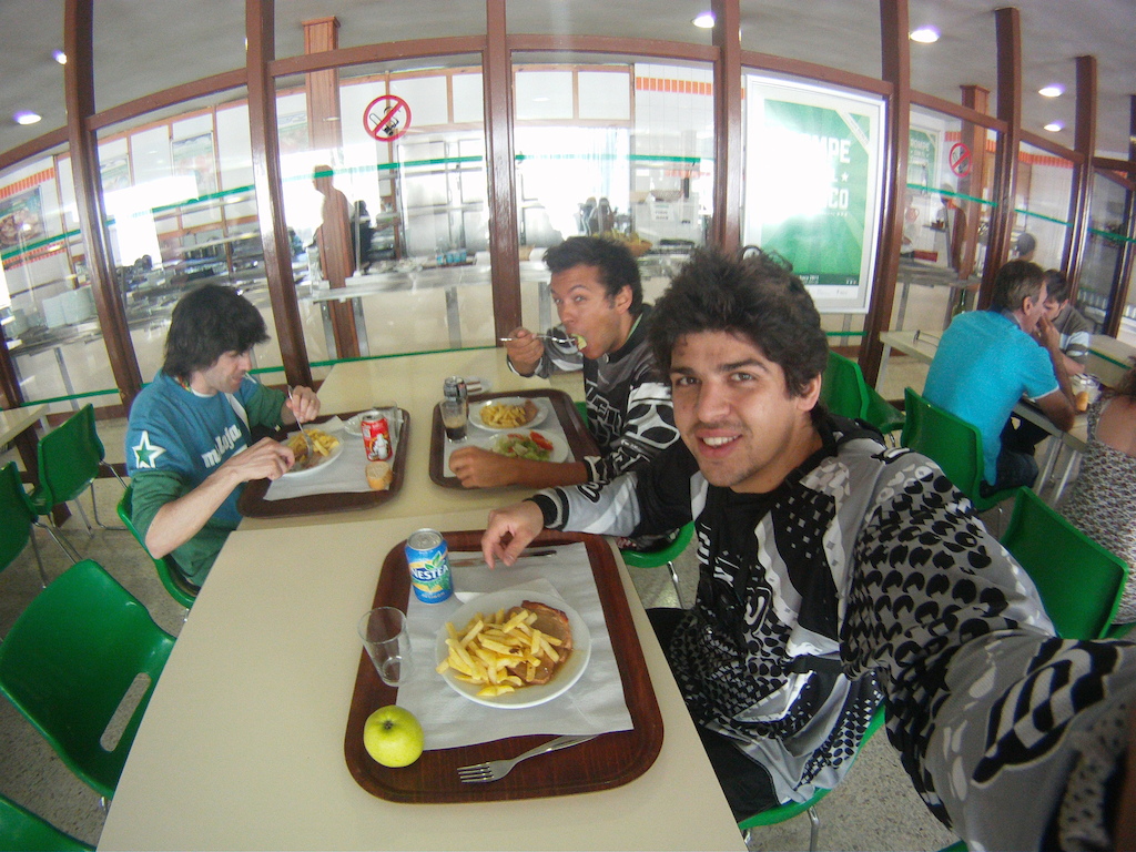 Almoçar