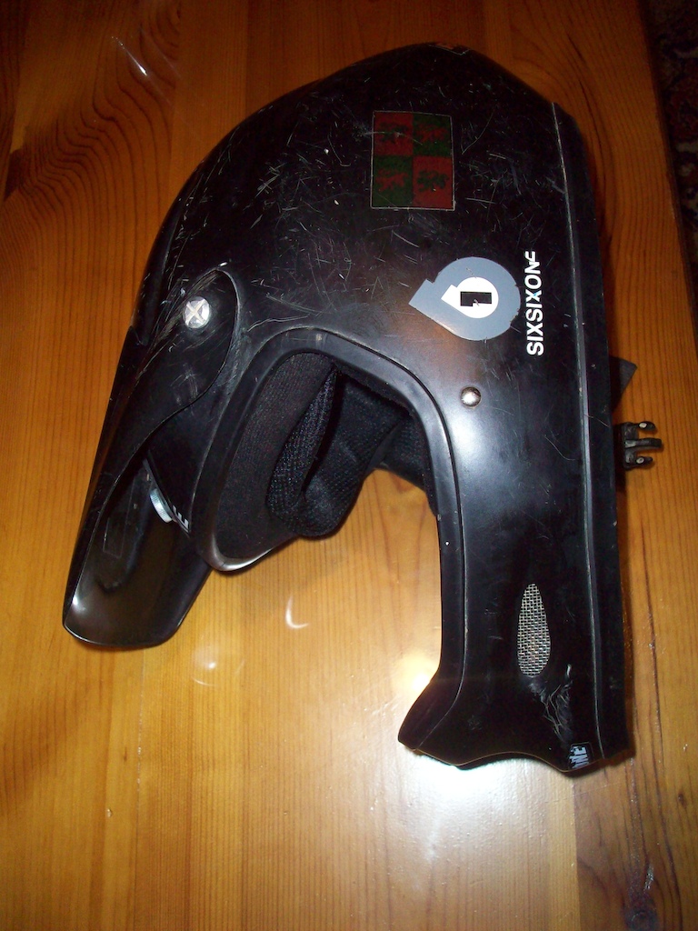 661 full face helmet black, size M
