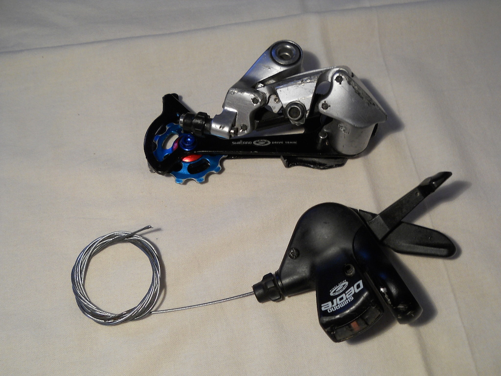 Shimano LX + kółeczko łożyskowane A2Z + manetka Shimano Deore.
gg: 10003037 kom: 668 334 605