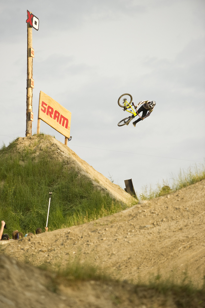 Reeder with a tailwhip on the big hip