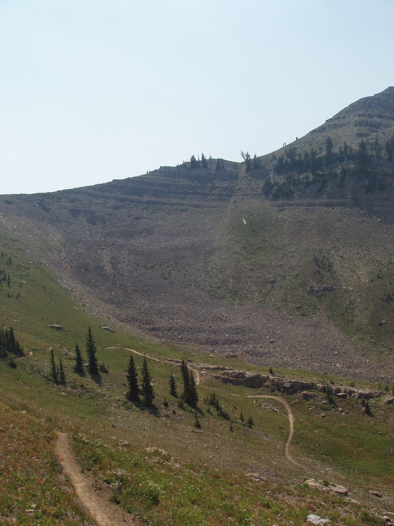 the chute(skiing) on the back side of Peaked