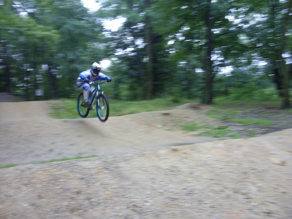 just trying to get some skill at wet 4x track